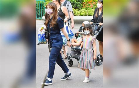 Jonathan Scott, Zooey Deschanel Enjoy Disneyland With Her Kids