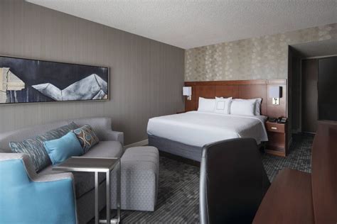 Courtyard Denver Airport King Guest Room #memorable, #beautiful, # ...