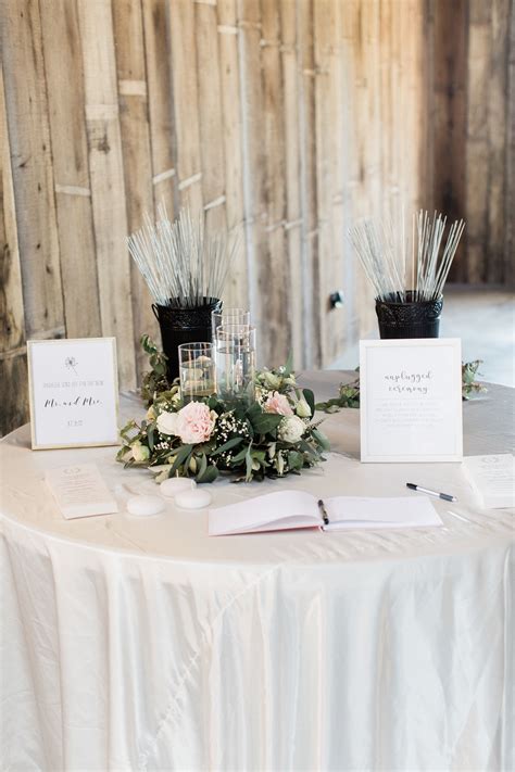 For this wedding, I set up the guest book table prior to the ceremony ...