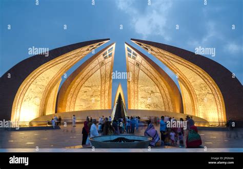 PAKISTAN MONUMENT, ISLAMABAD, PAKISTAN Stock Photo - Alamy