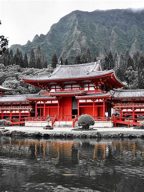 Red Temple - The Byodo-In Temple on Oahu Japan Architecture, Traditional Architecture, Ancient ...