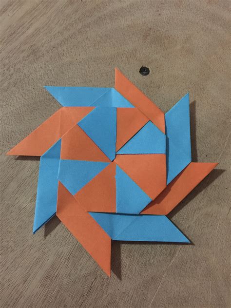 8-Pointed Origami Transforming Shuriken : 6 Steps - Instructables