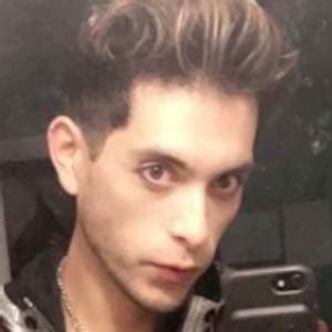 Brandon Rogers (YouTube Star) - Age, Family, Bio | Famous Birthdays