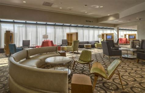 DoubleTree by Hilton Washington DC - Crystal City Reviews & Prices | U ...