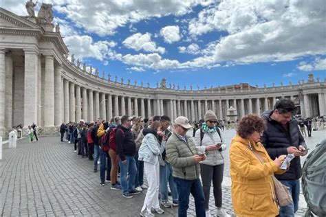 St. Peter’s Basilica introduces new ‘prayer entrance’ amid influx of ...