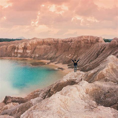 Gak Perlu ke Luar Negeri, Banyak Lho Destinasi Indah di Indonesia! - TAMASYA