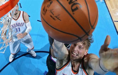 Thunder vs. Clippers - March 9, 2016 Photo Gallery | NBA.com