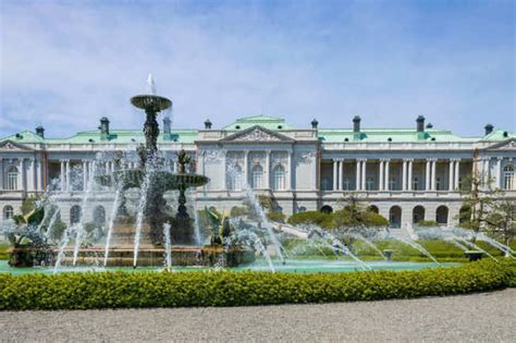 Akasaka Palace - Tokyo: Get the Detail of Akasaka Palace on Times of India Travel