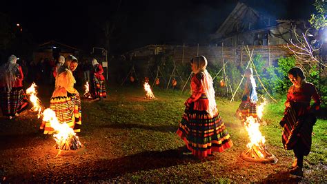 Chahrshanbe Suri, the Iranian Fire Festival to Purify the Souls