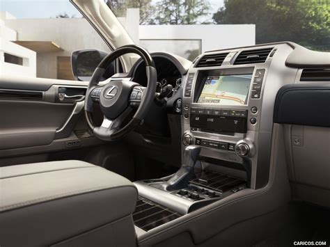 2020 Lexus GX 460 - Interior | Caricos