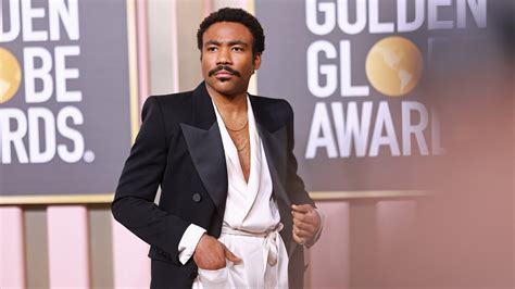 The 2023 Golden Globes Was the Year’s First Menswear Vibe Check | GQ