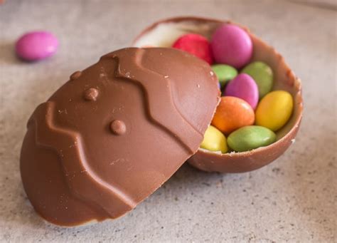 Homemade Double Chocolate Easter Eggs Recipe - An Italian in my Kitchen