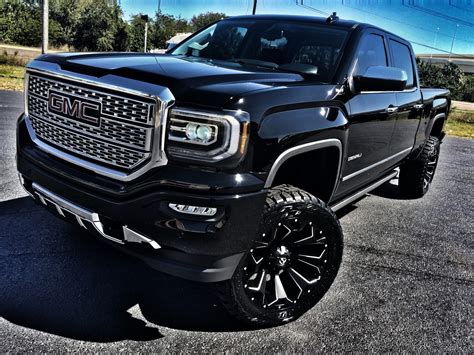 2016 GMC Sierra 1500 DENALI CUSTOM LIFTED ULTIMATE Florida Bayshore Automotive