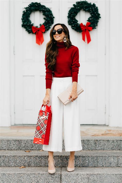 What To Wear On Christmas Day | Alyson Haley