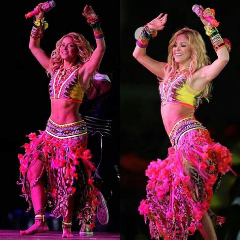 Shakira's Mesmerizing Belly Dancing on the Stage