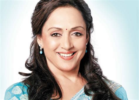 When Hema Malini Was in Financial Trouble… - Masala