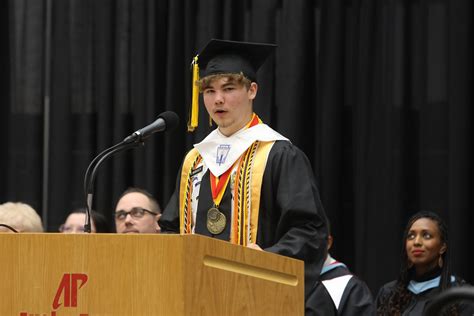 Kenwood High School Celebrates Class of 2023 in Graduation Ceremony at ...