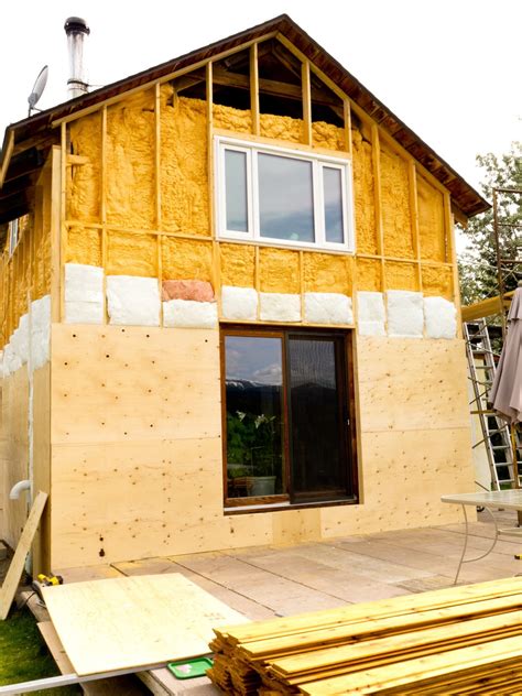 Insulation Contractors Edmonton, AB | Spray Foam Insulation