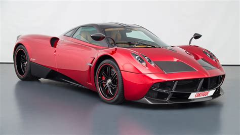 Pictures Of A Pagani Huayra