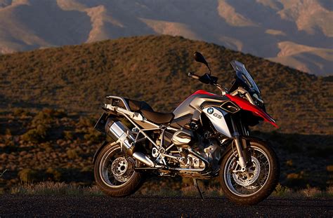 BMW R1200GS First Ride Review - GearOpen.com