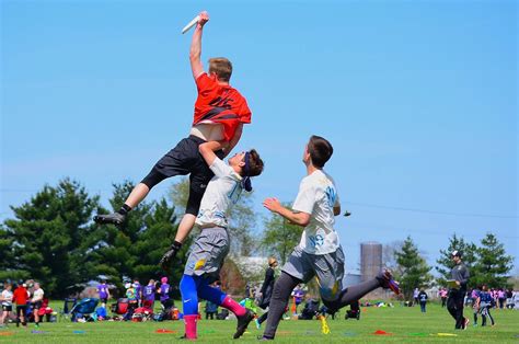 Celebrating the Birth of Ultimate Frisbee | Kid Reporters' Notebook ...