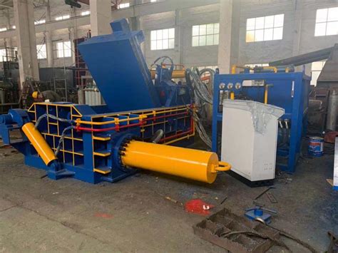 Quality Hydraulic Scrap Metal Iron Recycling Baler Machine for Sale