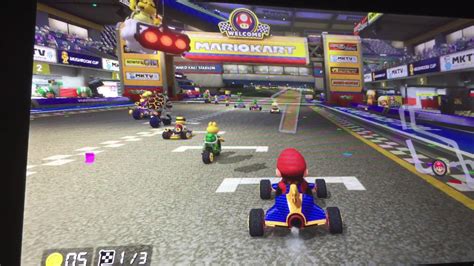 Mario kart 8 Deluxe gameplay modo portatil - YouTube