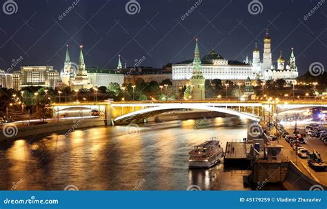 Night View of the Moskva River, the Great Stone Bridge and the Kremlin ...