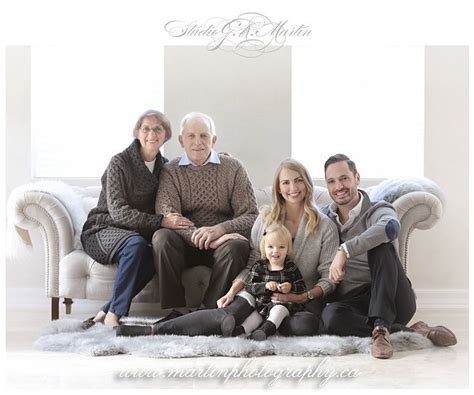 INDOOR PORTRAIT STUDIO & OUTDOOR LIFESTYLE FAMILY PHOTOGRAPHY | Studio family portraits, Family ...