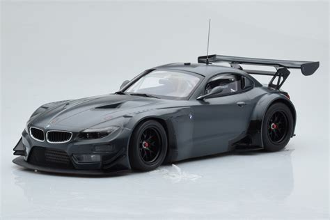 BMW Z4 GT3 Carbon Decoration 1/18 by MINICHAMPS