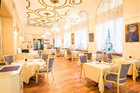 SCHLOSSHOTEL KARLSRUHE - Prices & Hotel Reviews (Germany)