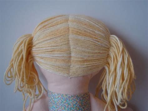 - Sewing: how to make dolls hair « Tantehilde.be | Rag doll hair, Doll hair, Sewing dolls