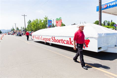 Lebanon Strawberry Festival 2024 in Oregon - Rove.me