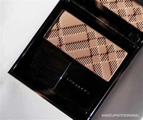 Burberry Light Glow Blush in Earthy 07 | Makeup Withdrawal