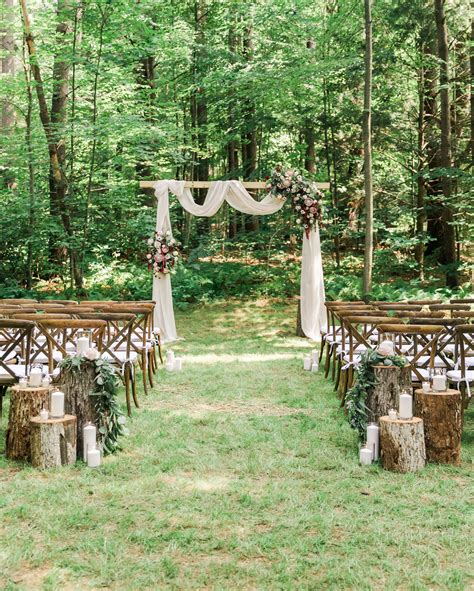 An Intimate Wedding at the Bride's Family Home in Massachusetts in 2020 ...