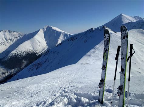 Tatras Haute Route 4-day guided ski tour. 4-day trip. IFMGA/UIAGM guide