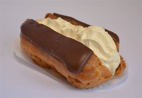 Chocolate Eclair - Stuart's Fine Foods