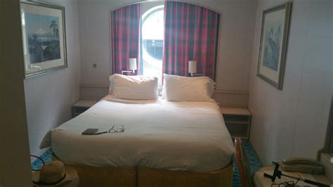 Mid-Ship Oceanview Porthole Window Stateroom, Cabin Category OI, Norwegian Sky