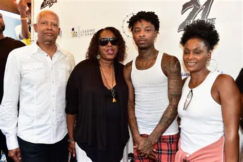 21 Savage family, wife, children, parents, siblings - Celebrity FAQs