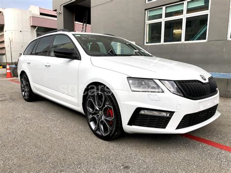 Skoda Octavia Estate vRS White - SGCARS4U.com Pte Ltd