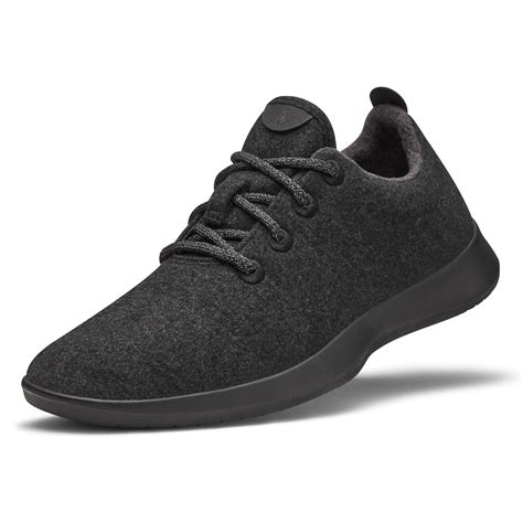 Allbirds Men's Wool Runners - Natural Black (black Sole) in 2019 | Wool sneakers, Wool runners ...