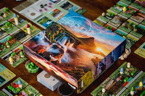 Earth takes top spot as new owners continue to pile up | BGG Stats