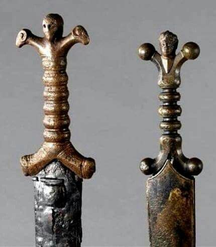 Celtic/Gallic swords in 2020 | Celtic sword, Ancient celts, Ancient ...