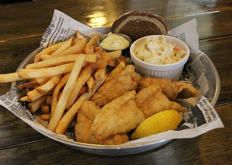 Hale House fried bluegill #fridayfishfry #milwaukeefishfry #fridayfishfryguide | Fried fish ...