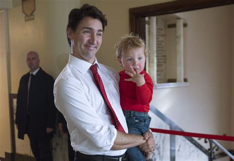 Justin Trudeau and family to live in Rideau Cottage, not 24 Sussex ...