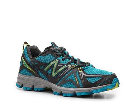 New Balance 610 v2 Lightweight Trail Running Shoe - Womens