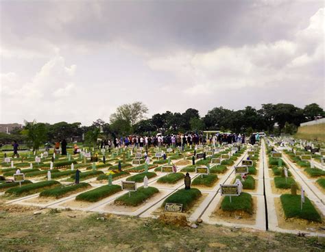 Muslim Cemetery in Singapore - Jasa Budi Muslim Casket