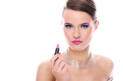 Best Long-Wearing Lipstick USA 2023