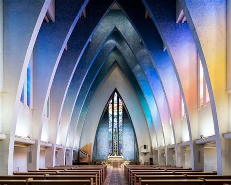 Interior of the expressionist Protestant Church at Hohenzollernplatz, Berlin (1934) [building ...