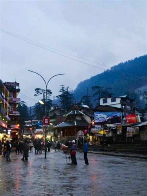 Mall Road in Nainital: Location, History, Things to Do, Facts & How to ...